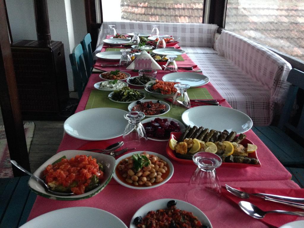 Gasthaus Salkim Konak Ve Agac Evler Selçuk Exterior foto